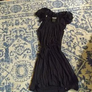 Under.ligne doo ri black flutter sleeve dress small